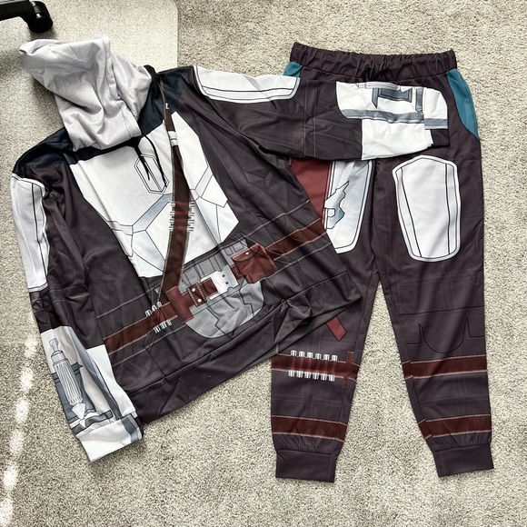 Mandalorian Costume Hoodie and Sweatpants - Picture 1 of 2